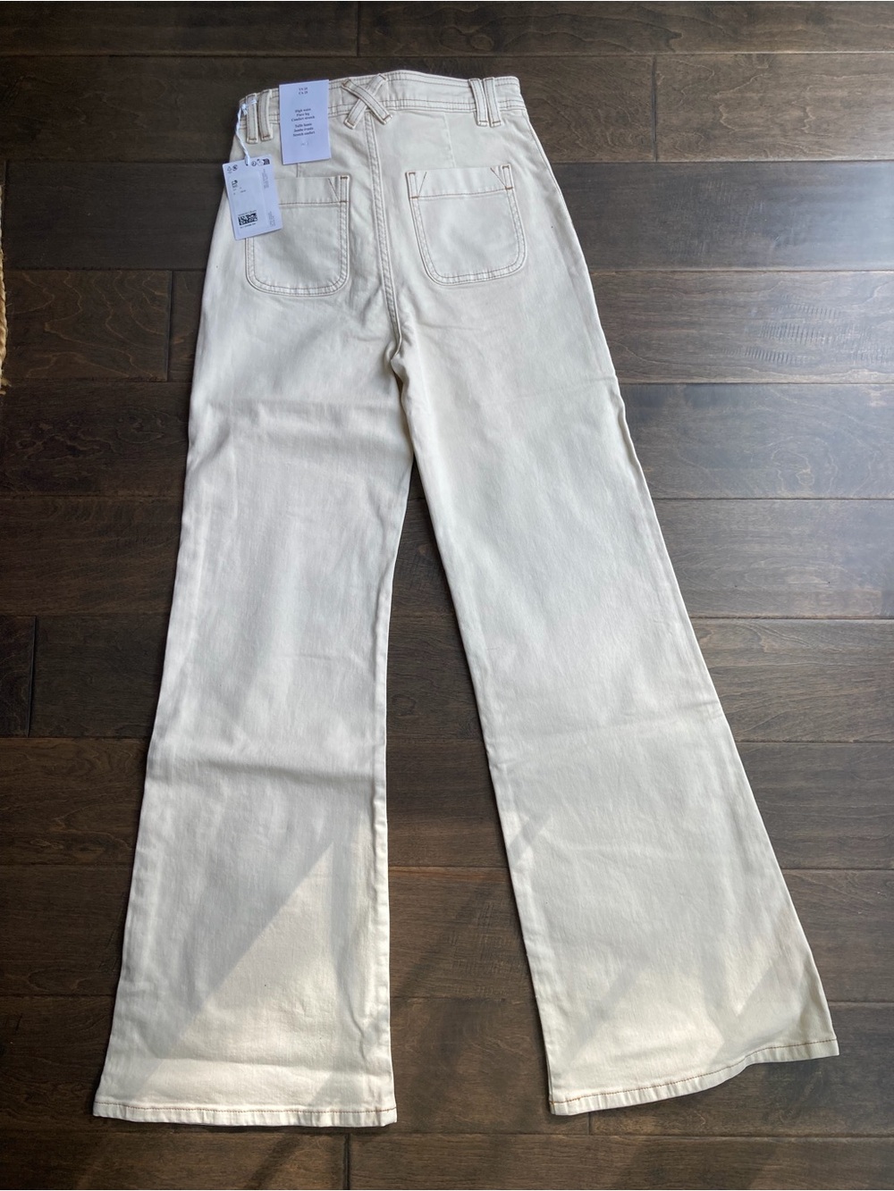 & Other Stories NWT Cream High-Rise Flare Leg Jeans
